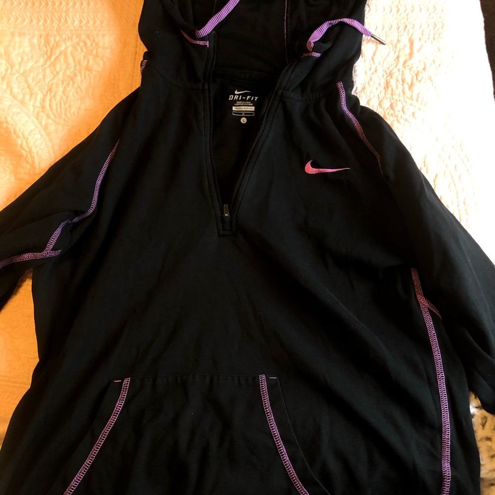Nike Dri Fit sweatshirt (Large)